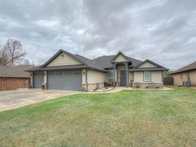 20629 Twisted Oak Road, Harrah, OK 73045