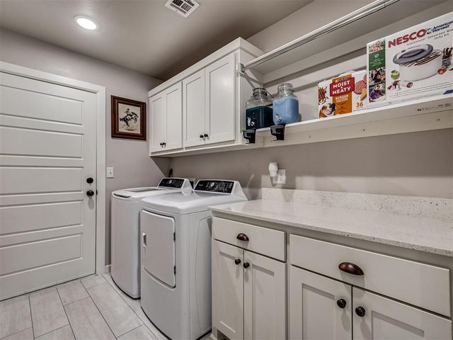 20629 Twisted Oak Road, Harrah, OK 73045