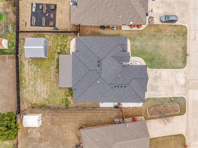 20629 Twisted Oak Road, Harrah, OK 73045