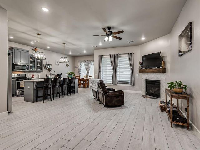 20629 Twisted Oak Road, Harrah, OK 73045