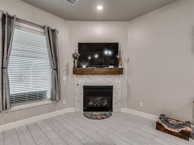 20629 Twisted Oak Road, Harrah, OK 73045