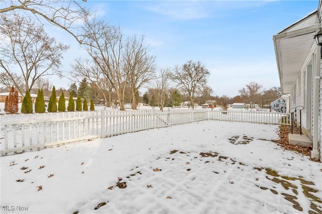 969 East Avenue, Tallmadge, OH 44278