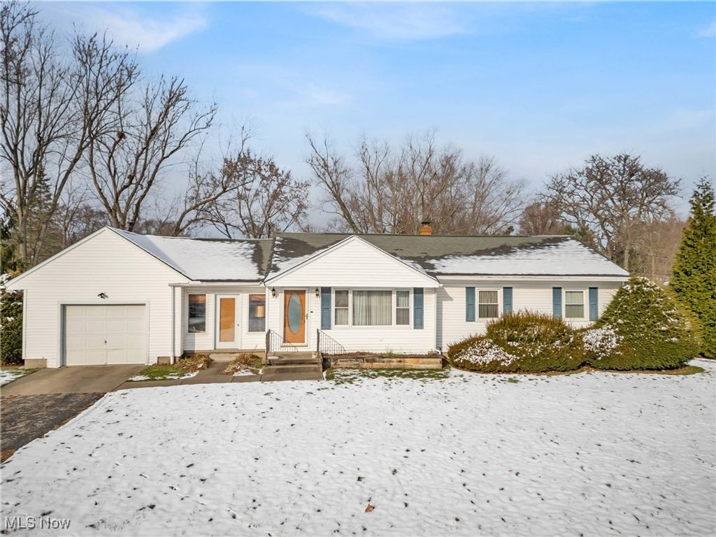 969 East Avenue, Tallmadge, OH 44278