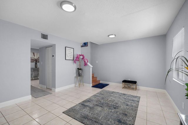 4527 NW 191st Terrace, Miami Gardens, FL 33055