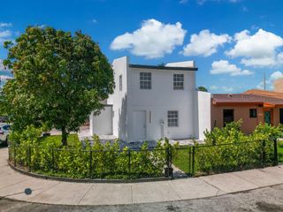 4527 NW 191st Terrace, Miami Gardens, FL 33055