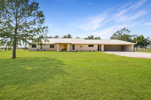 311 WINDY LN, Taylor, TX 76574