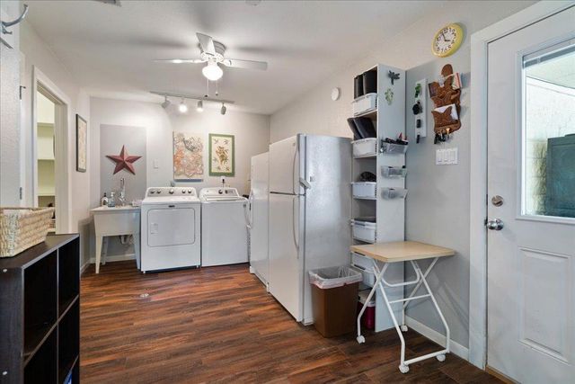 311 WINDY LN, Taylor, TX 76574