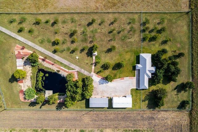 311 WINDY LN, Taylor, TX 76574