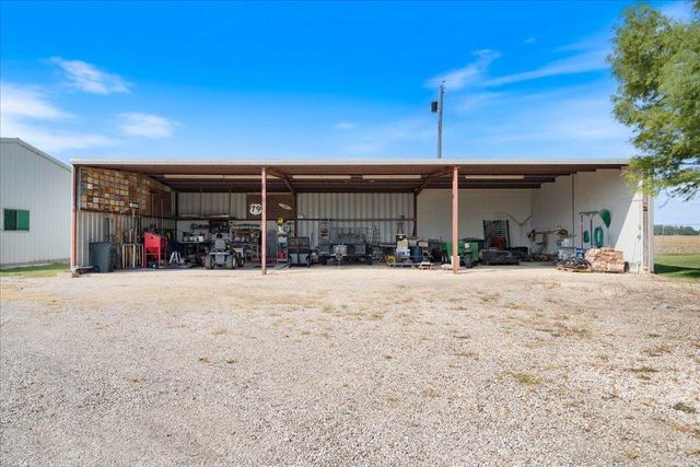 311 WINDY LN, Taylor, TX 76574