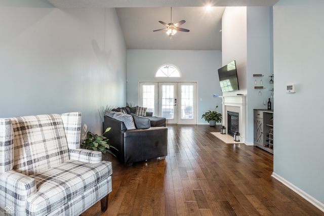 5744 Spruce Knoll Court, Indianapolis, IN 46220