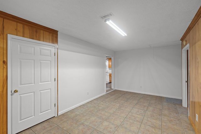 792 County Rd 60, Skipperville, AL 36374