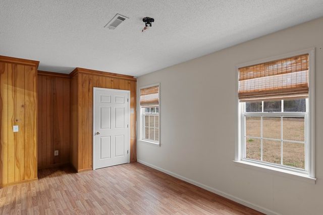 792 County Rd 60, Skipperville, AL 36374