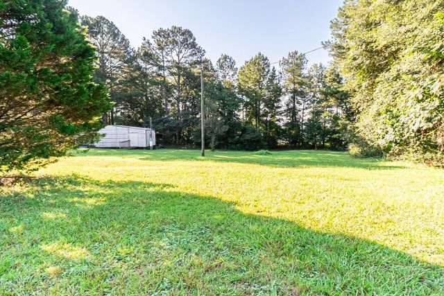 792 County Rd 60, Skipperville, AL 36374