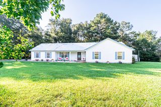 792 County Rd 60, Skipperville, AL 36374