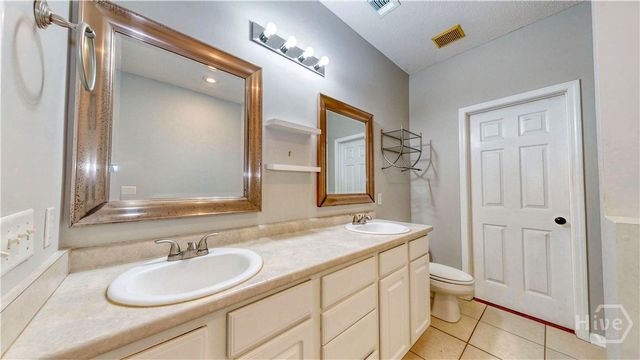 42 Stonelake Circle, Savannah, GA 31419