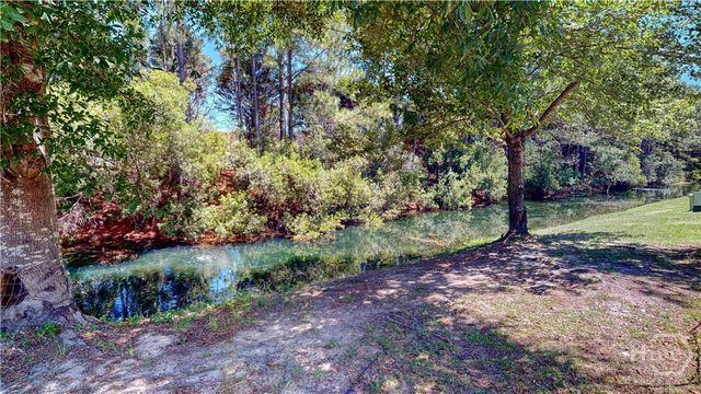 42 Stonelake Circle, Savannah, GA 31419