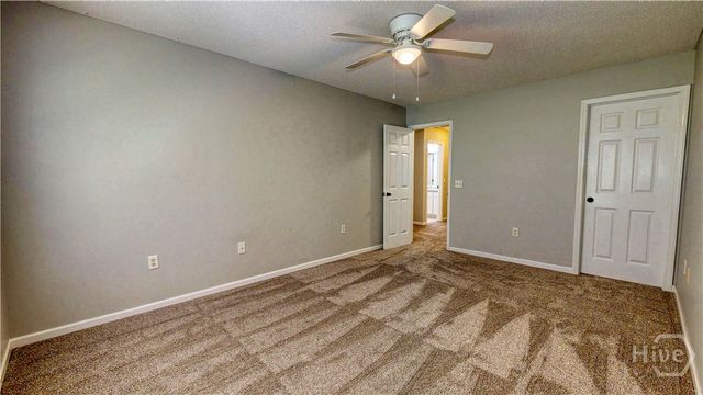 42 Stonelake Circle, Savannah, GA 31419