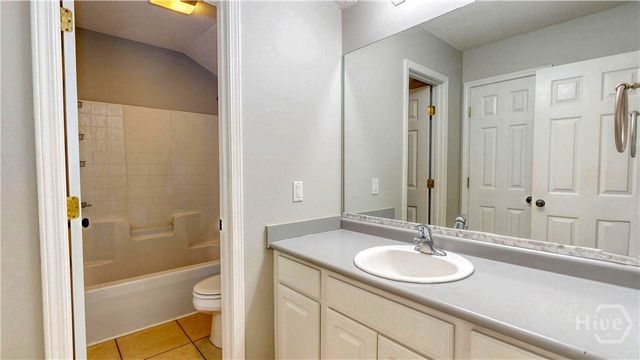 42 Stonelake Circle, Savannah, GA 31419