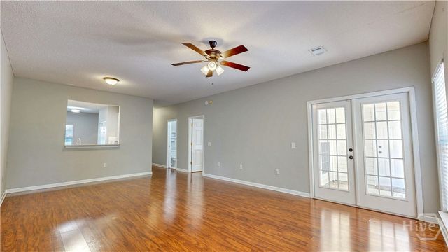 42 Stonelake Circle, Savannah, GA 31419