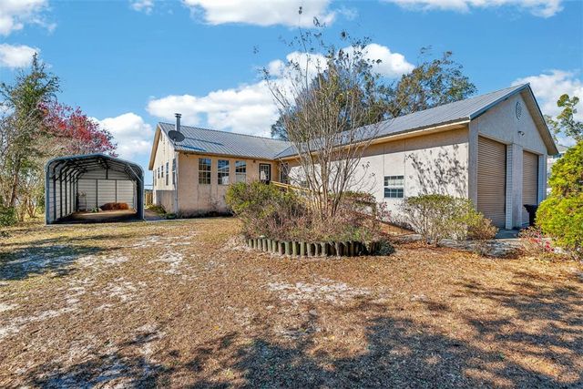 1448 Horseshoe Cove Road, Waverly, GA 31565