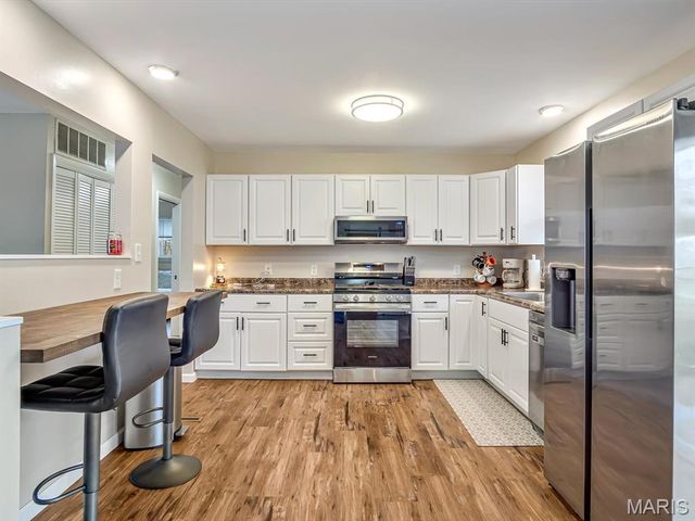 10 Meckfessel Drive, Fairview Heights, IL 62208