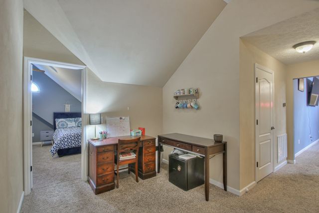 52 Martha Leeville Rd, Lebanon, TN 37090
