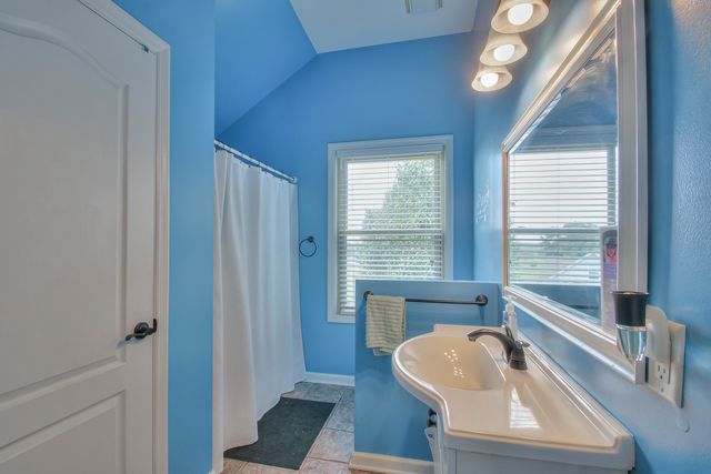 52 Martha Leeville Rd, Lebanon, TN 37090