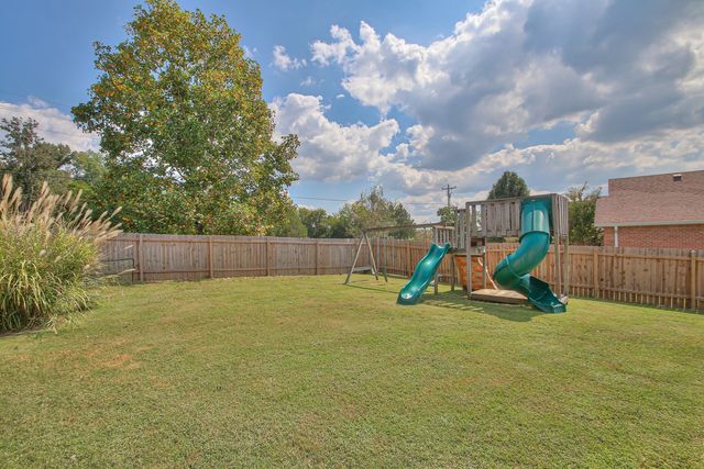 52 Martha Leeville Rd, Lebanon, TN 37090