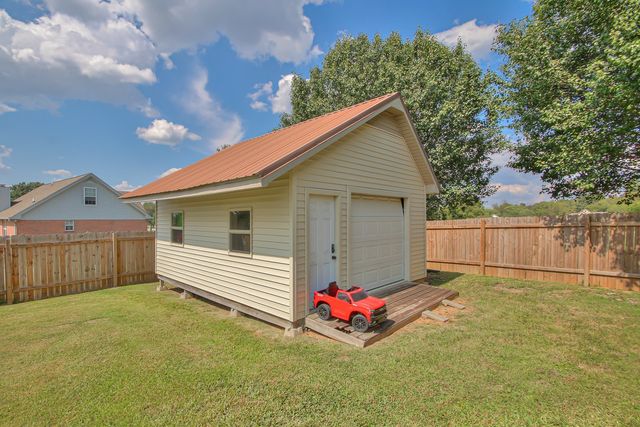 52 Martha Leeville Rd, Lebanon, TN 37090