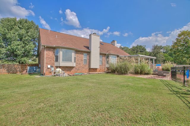 52 Martha Leeville Rd, Lebanon, TN 37090