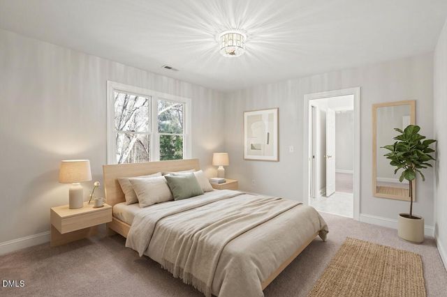 1013 Erins Way Lane, Raleigh, NC 27614