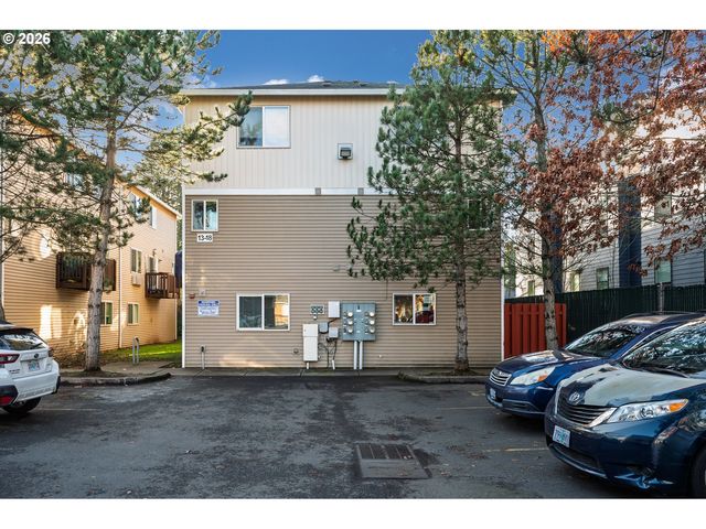3317 Se 122ND Ave 14, Portland, OR 97236