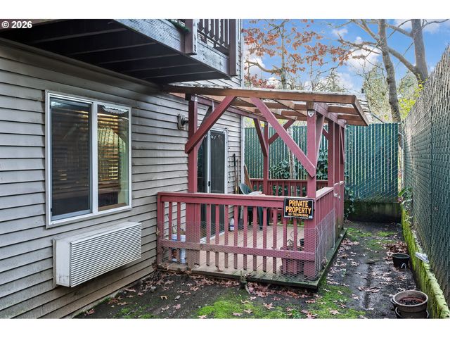 3317 Se 122ND Ave 14, Portland, OR 97236