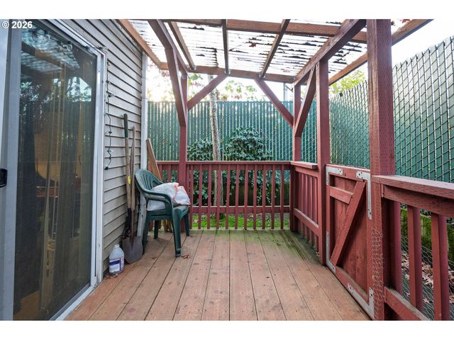 3317 Se 122ND Ave 14, Portland, OR 97236