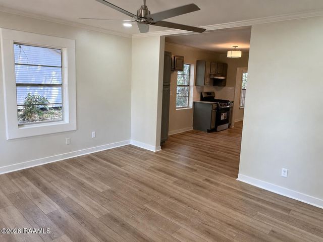 303 Thelma Drive, Lafayette, LA 70506