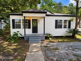 303 Thelma Drive, Lafayette, LA 70506