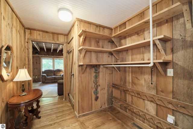 9670 S County Line Road, Manistee, MI 49660