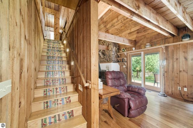 9670 S County Line Road, Manistee, MI 49660