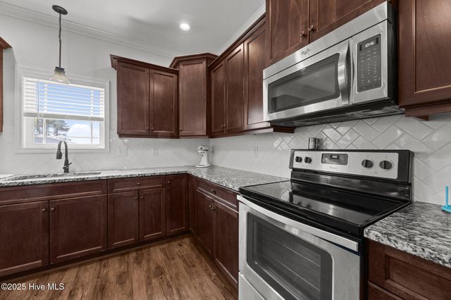106 Percy Padgett Court, Holly Ridge, NC 28445