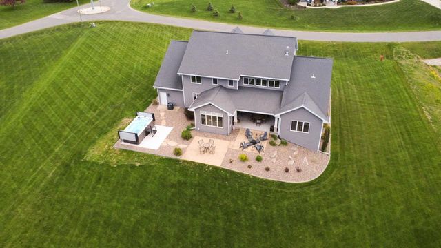 3400 AMBER LANE, Green Bay, WI 54311