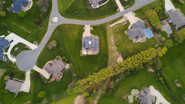 3400 AMBER LANE, Green Bay, WI 54311
