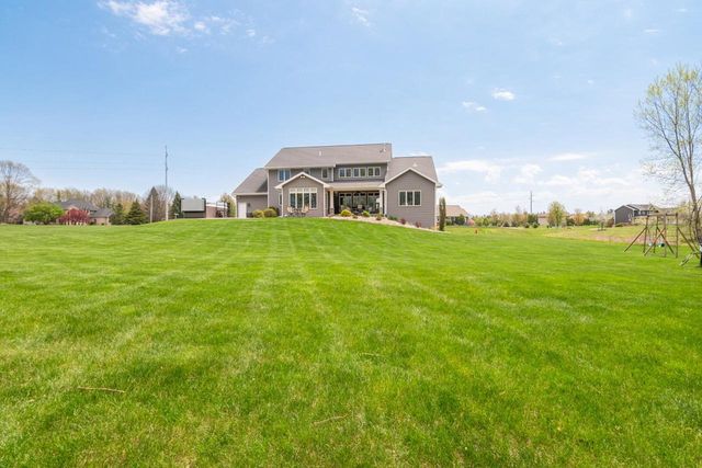 3400 AMBER LANE, Green Bay, WI 54311