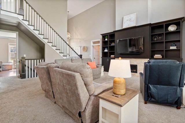 3400 AMBER LANE, Green Bay, WI 54311