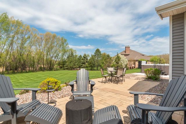 3400 AMBER LANE, Green Bay, WI 54311