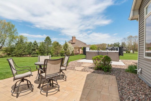 3400 AMBER LANE, Green Bay, WI 54311