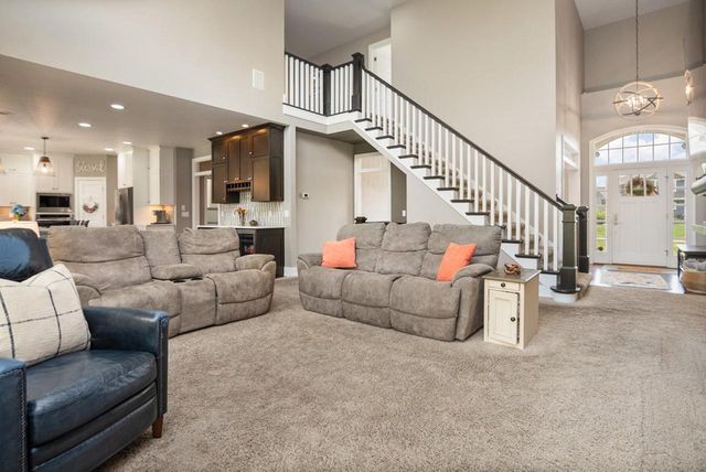 3400 AMBER LANE, Green Bay, WI 54311