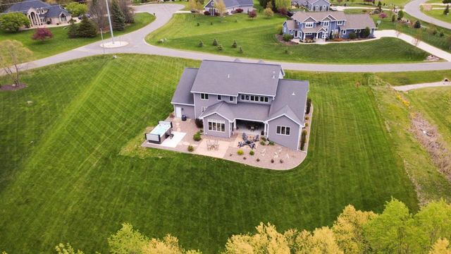 3400 AMBER LANE, Green Bay, WI 54311