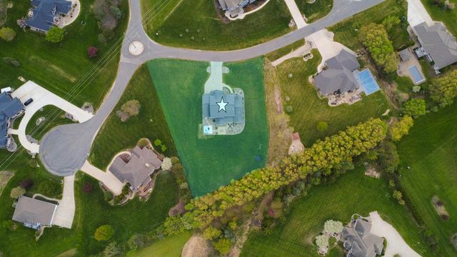 3400 AMBER LANE, Green Bay, WI 54311