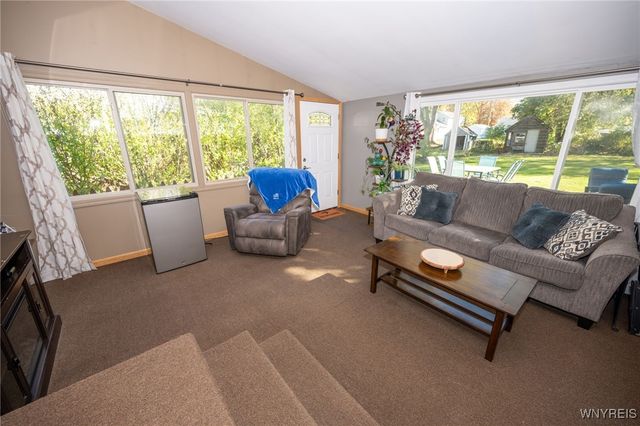 370 Green Street, Lockport City, NY 14094