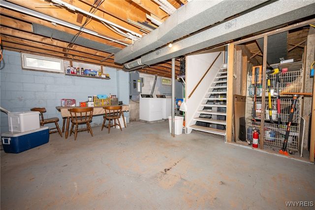 370 Green Street, Lockport City, NY 14094